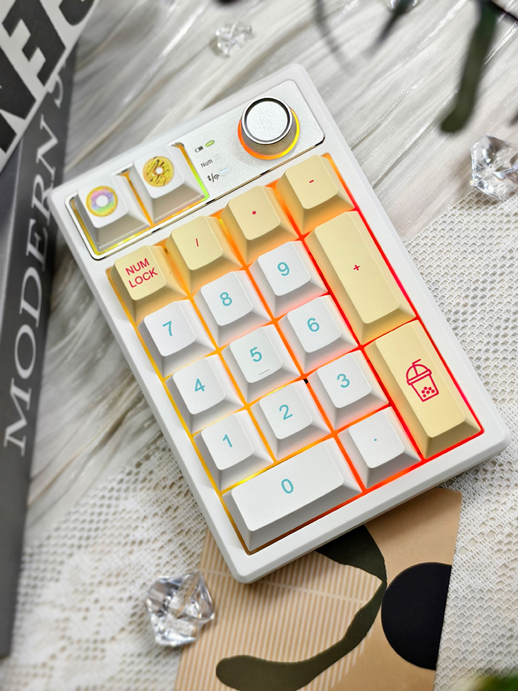 Tri modes Bluetooth KEYCOOL pr - огляд і ціна Desk Setup Programmer