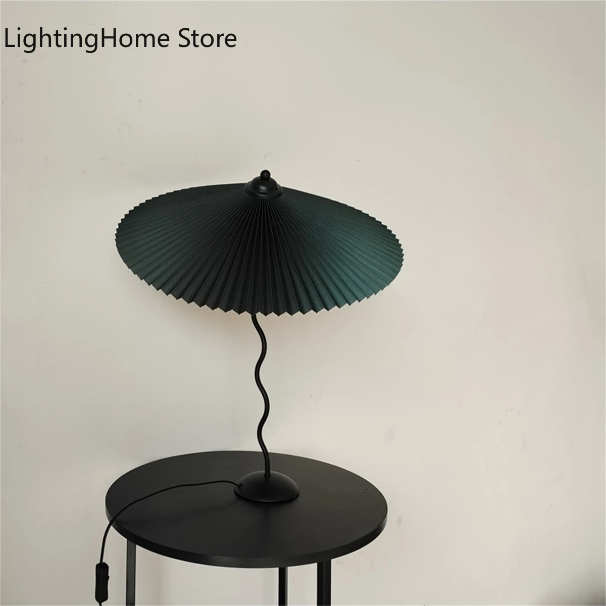 Table Lamp ins Retro Pleated U - огляд і ціна Desk Setup Vintage